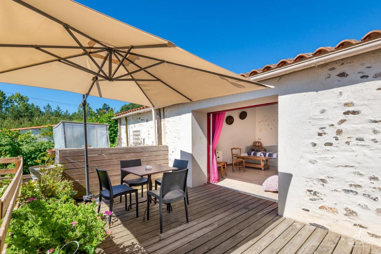 La Chevrerie Acomodação com café da manhã Vairé Exterior foto